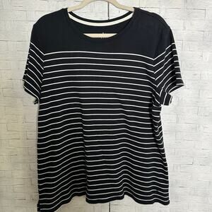Isaac Mizrahi women’s T-shirt black white nautical striped feminine cozycore